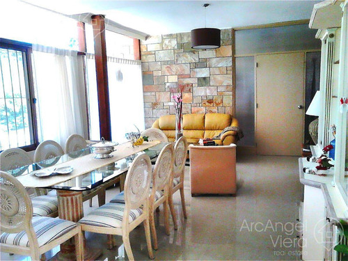 Casa - Playa Brava