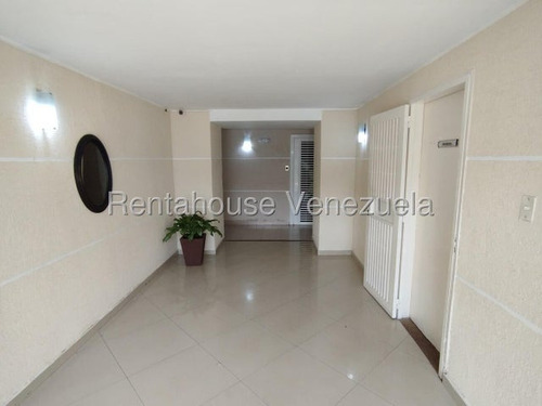 En Alquilar Apartamento En Los Naranjos Humboldt 25-22027 Gf