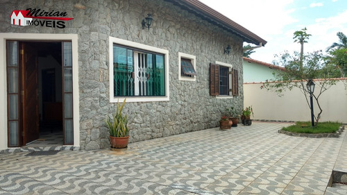 Imagem 4 de 21 de Casa Próximo A Praia Com 3 Suítes Piscina Garagem Para 4 Autos R$740.000 Mirian Imoveis Seu Negócio Prote - Ca01030 - 33371077