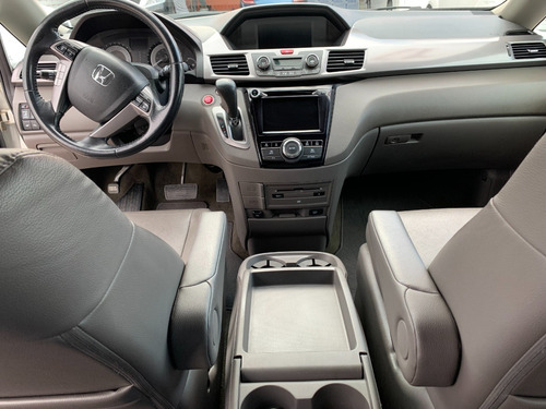Imagen 11 de 12 de Honda Odyssey Exl, Ta, Blanco 2017
