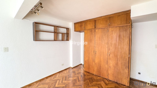 Venta Departamento Monoambiente Muy Luminoso En Recoleta