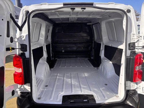 Peugeot Expert 2023