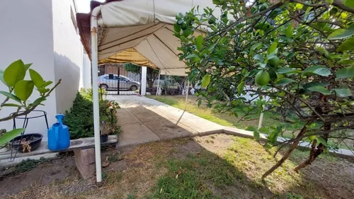 Amplia Casa En Venta En Esquina, Rápida Salida A Cdmx Y También Al Aifa