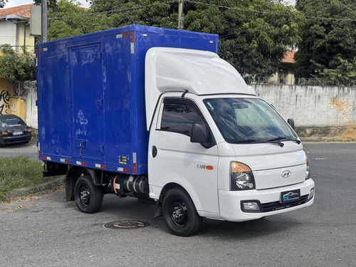 Hyundai HR 2.5 LONGO SEM CAÇAMBA 4X2 16V 130CV TURBO INTERCOOLER DIESEL 2P MANUAL