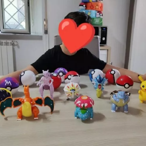 Bonecos Articulados Pokémon nas Pokeballs