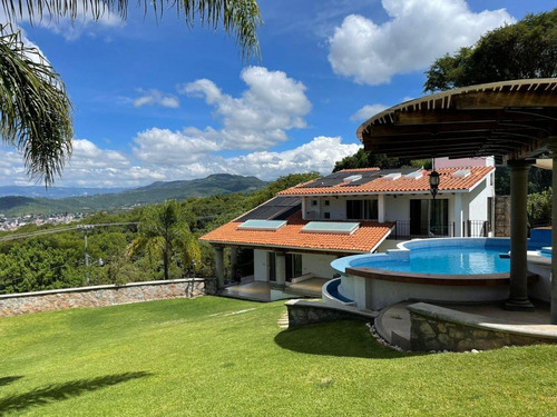 Venta Casa Ángeles Con Alberca De Tamaño Monumental En Un Jardín Enorme Con Vistas Panorámicas En 3 Habitaciones Fracc Rancho San Diego Ixtapan De La Sal Edomex