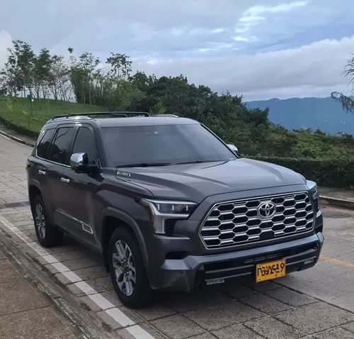 Toyota Sequoia 1794 Blindada