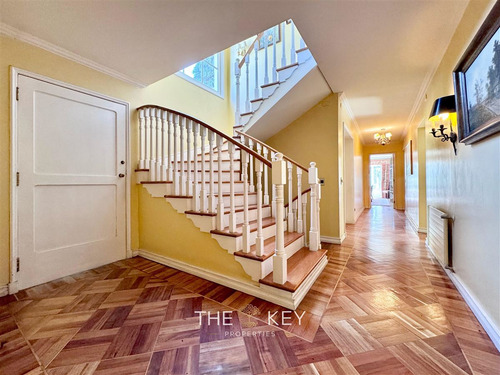 Casa En Venta De 7d En 450m2. Santo Domingo