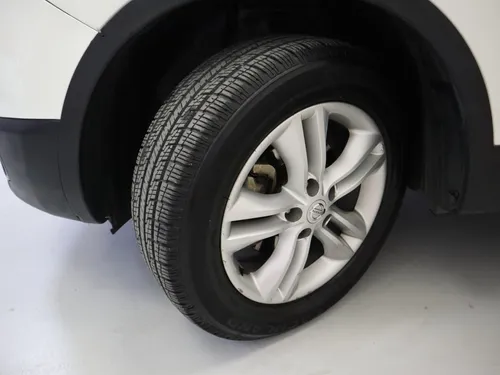 Nissan Qashqai +2 TP 2.0 ABS 2AB CT 7PSJ 4X2