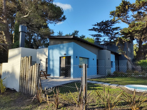 Imagen 2 de 14 de Cabaña Mini Piscina Mar Del Plata Los Acantilados
