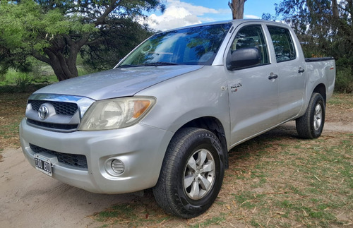 Toyota Hilux 2.5 Dx Cab Doble 4x2 (2009)