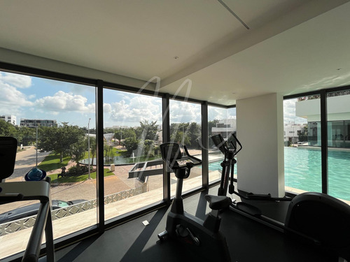 Departamento En Venta En Cancun, Arbolada