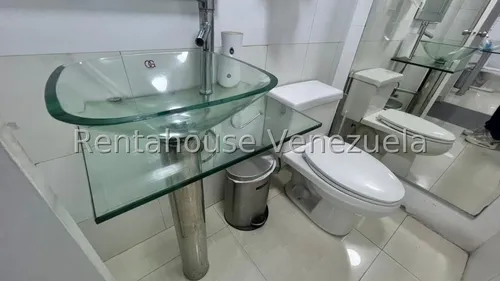 Casa En Alquiler Chuao Vgi