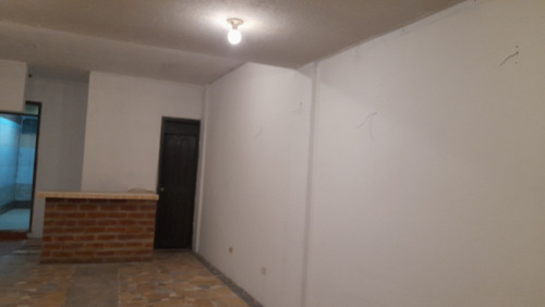 Local Comercial En Venta La Delicia