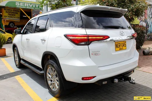 Toyota Fortuner Srv 2023