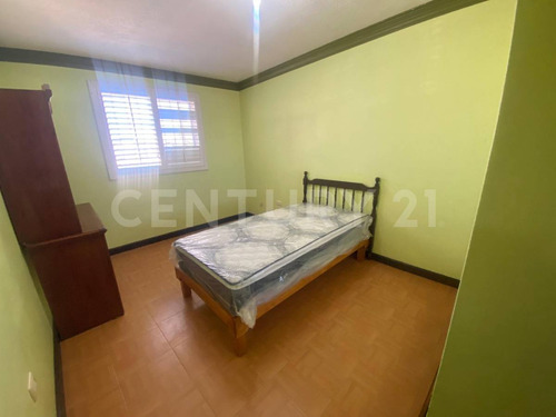 Casa En Renta.amueblada .quintas Sebastian, Chihuahua