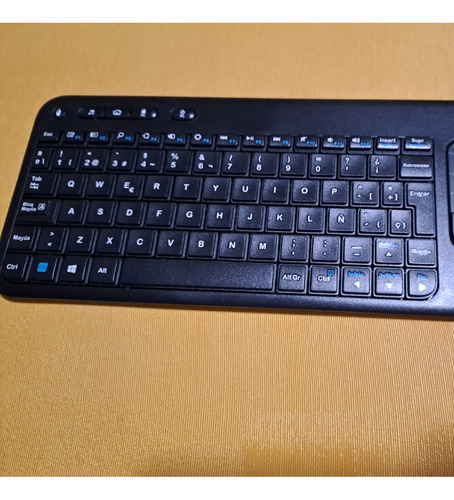 Teclado Inalámbrico Logitech K400r Español Negro Sin Uso