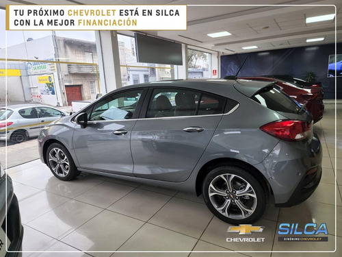 Imagen 7 de 15 de Chevrolet Cruze Premier 2023 Gris Oscuro 0km