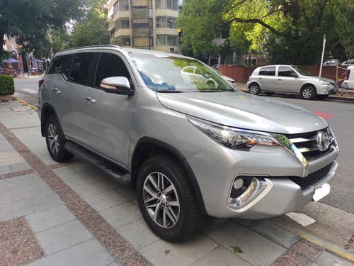 Toyota Sw4 2.8 Srx 177cv 4x4 7as At 2016