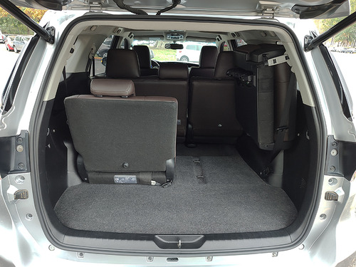 Imagen 17 de 20 de Toyota Sw4 2018 Srx 4x4 At 7 Asientos Hilux Abasto Motors