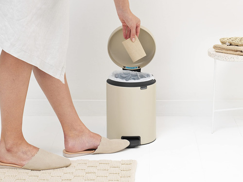 Bote De Basura Brabantia New Icon Step De 5 Litros, Color Be