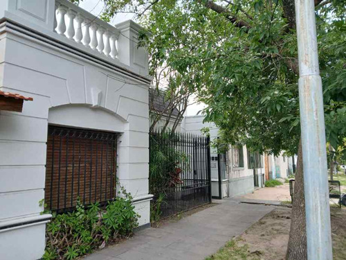 Departamento Tipo Casa En Venta Condicionada En Lanus Este