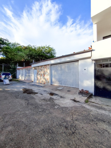 Jd Casa En Venta En Tucape, San Cristóbal 