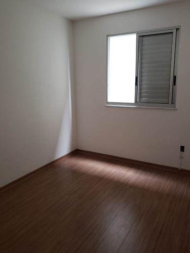 Imagem 7 de 9 de Excelente Área Privativa No Bairro Planalto 03 Quartos 02 Vagas!! - 21458