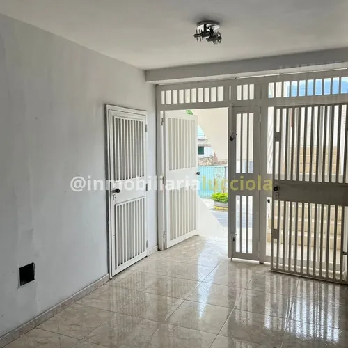 Local En Alquiler, Ref 435