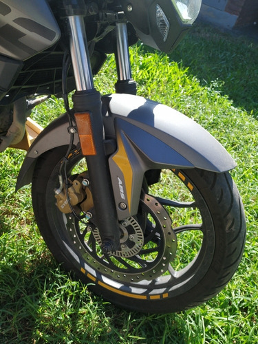 Bajaj Rouser Ns200 Fi Abs