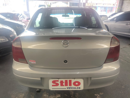 Chevrolet Corsa Sedan 1.8 Maxx Flex Power 4p
