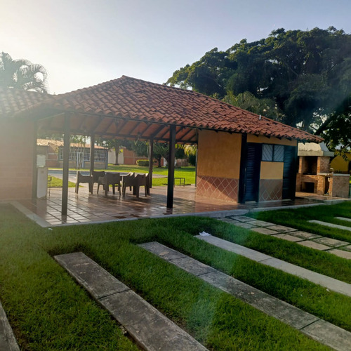 Townhouse En Venta Valle De Oro San Diego