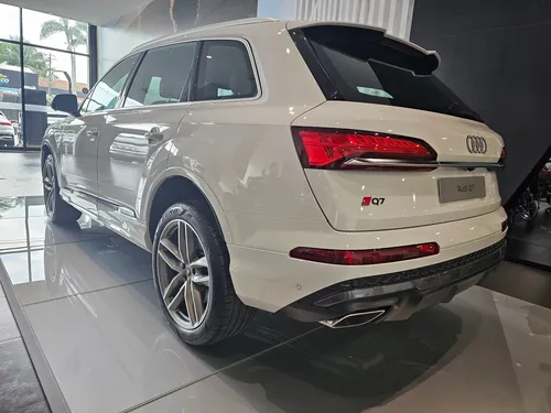Audi Q7 S Line Mhev