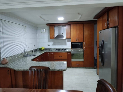Imagen 15 de 18 de Yasmin Roa En Venta Tonwhouse En Cantapiedra Las Quintas Naguanagua Cod165358