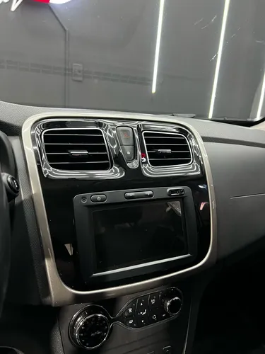 Renault Stepway 1.6 Intense Automática