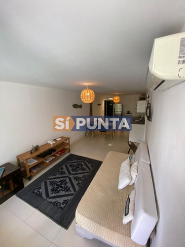 Imagen 2 de 9 de Apartamento A La Venta