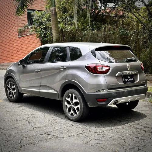 Renault Captur 2.0 Bose At