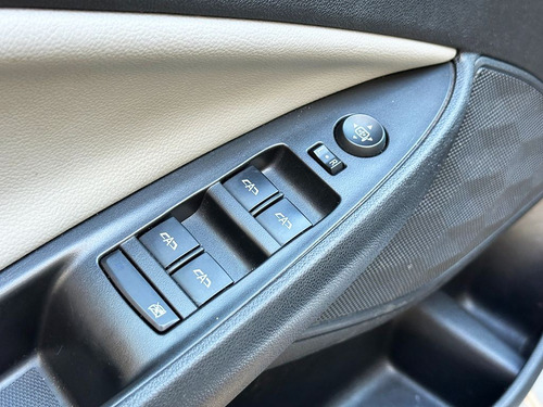 Chevrolet Onix 1.0 TURBO PREMIER