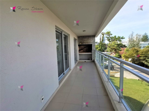 Punta Del Este Zona Aidy Grill- Ref: 9843