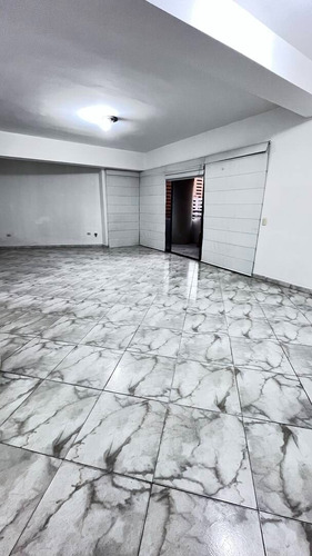 Alquiler De Apartamentos En La Trigaleña Residencia Castellana Plaza - Wc
