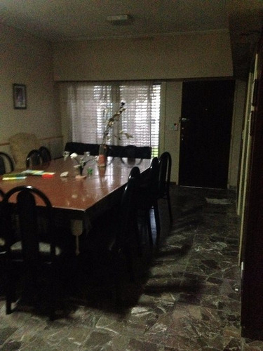 Imagen 5 de 14 de Chalet En Venta Cond En Remedios De Escalada Este