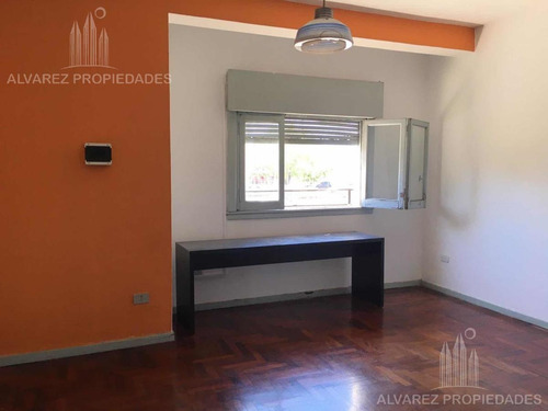 Imagen 1 de 13 de Departamento - Ciudadela