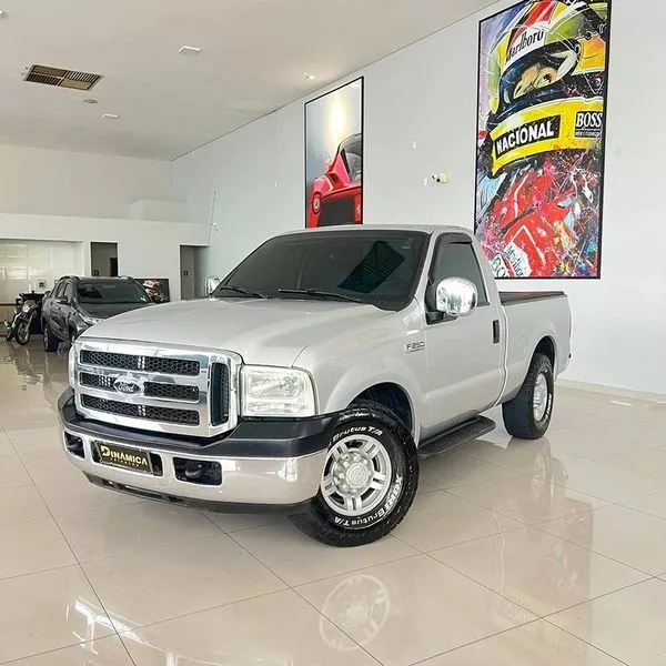 Ford F-250 3.9 Xlt 4x2 2p