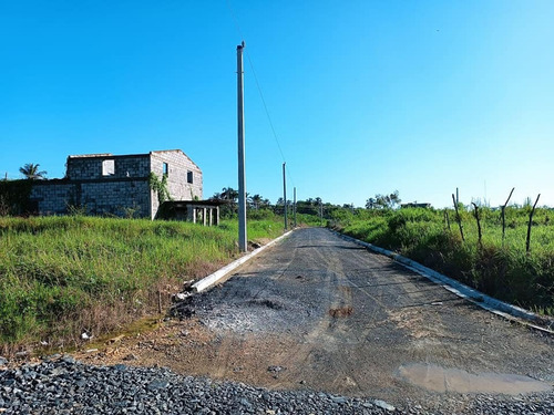 Imagen 6 de 14 de Vendo Solar Comercial De 150 A 385 Mt2 En Plena Avenida Ubicado En Residencial Privado Con Agua Luz Y Calles En Santo Domingo Norte Próximo A La Estación Del Metro Mamá Tingo, La Sirena Y El Parque P