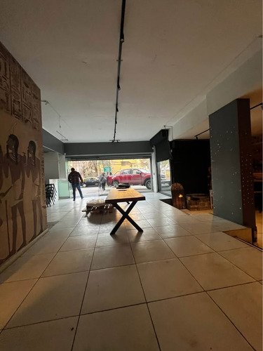 Arriendo Local Comercial Pedro De Valdivia, Ñuñoa. 150 Mt2