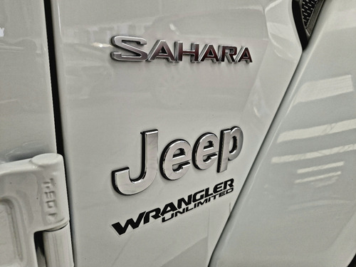 Jeep Wrangler 3.7 Unlimited Sahara 3.6 4x4 At