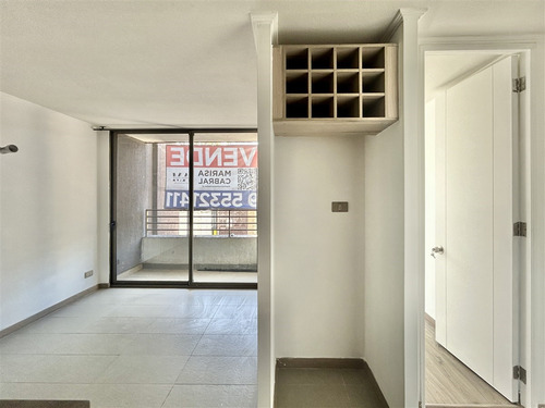 Departamento En Venta De 2 Dorm. En Independencia