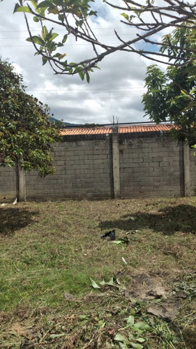 Se Vende Terreno En Montalbán, Sector Centro, Carabobo 