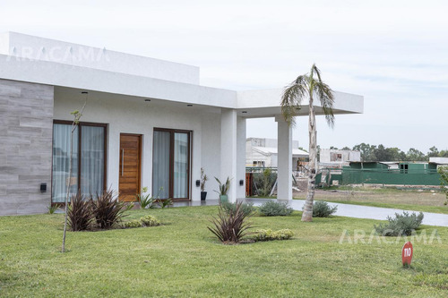 Imagen 24 de 30 de Lotes En Venta En Lares De Canning - Canning