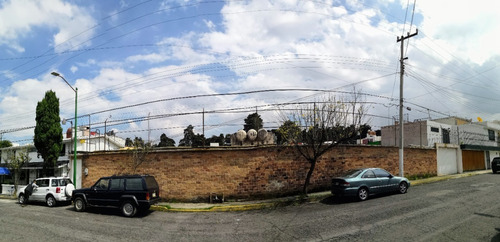 Imagen 23 de 25 de Casa Renta Toluca Colonia Cipres Residencial Colon, Uso Comercial Acceso Por Dos Calles, A 5 Min Centro Historico, Salida Rapida Cdmx